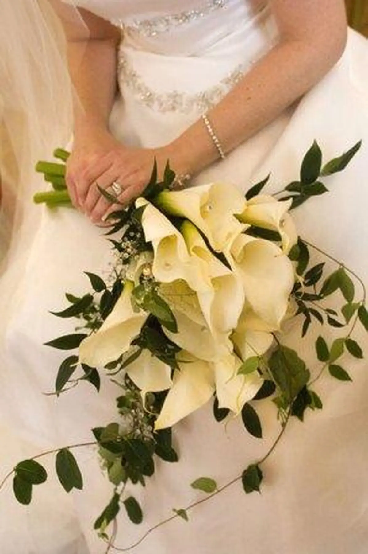 گل های مناسب برای دسته گل عروس
