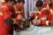 له شدن انگشتان شاگرد در چرخ گوشت 