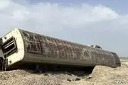 برخورد قطار باری بندرعباس منجر به فوت دو لوکوموتیوران شد+ عکس

