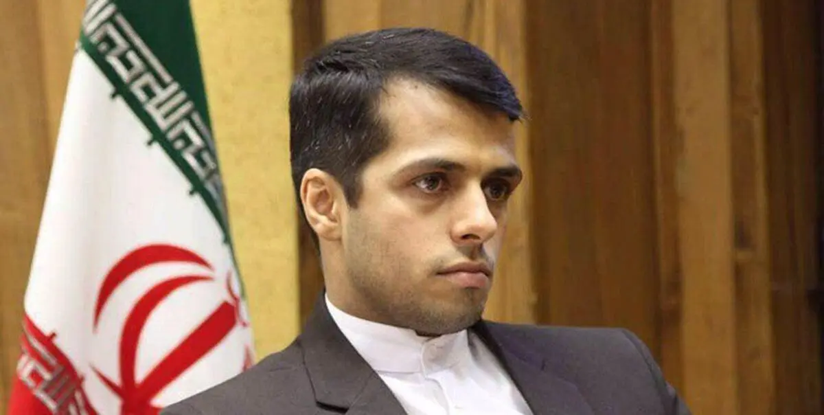 چرا رهبر انقلاب مجلس را«ویترین نظام» می‌دانند؟