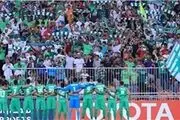 فحاشی هواداران حریف پرسپولیس به خاطر تصمیم سرمربی