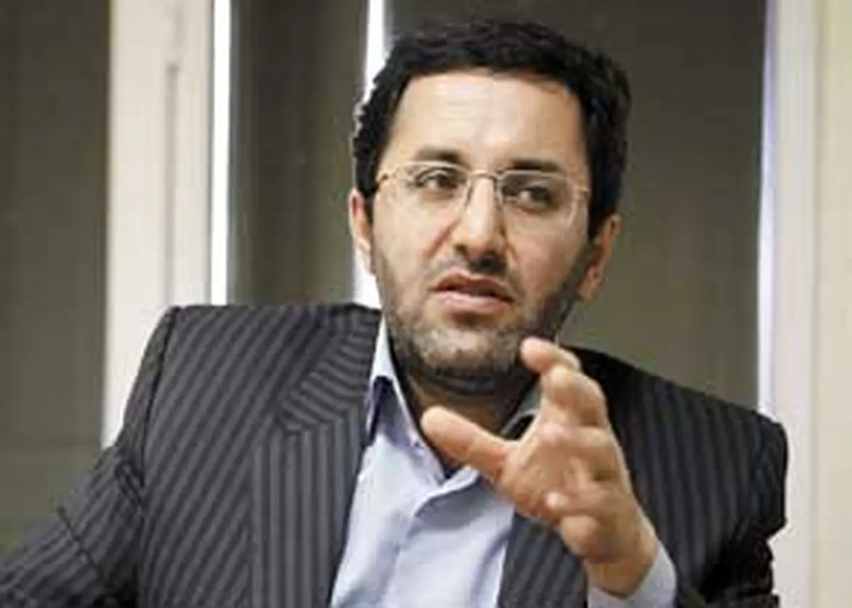 نامه رهبر معظم برای شناخت اسلام حقیقی و افشای حامیان تروریسم به جوانان غرب است