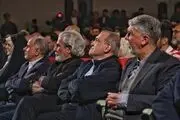 همه آنچه در اختتامیه فیلم فجر گذشت