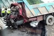 تصادف هولناک کامیون‌ها با سه قربانی