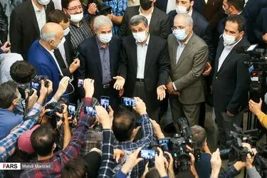 دومین روز ثبت‌نام انتخابات ۱۴۰۰