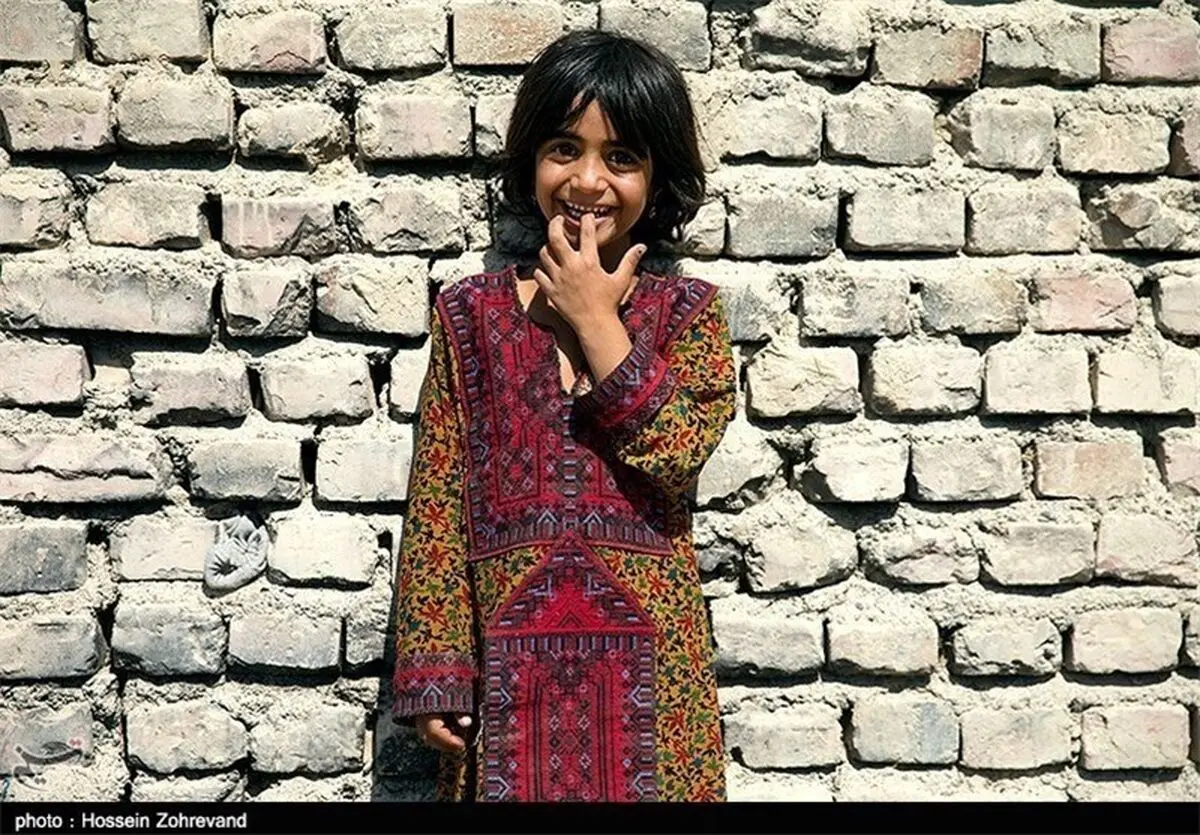 ثبت‌نام دانش‌آموزان بدون شناسنامه سیستانی با برگه هویتی