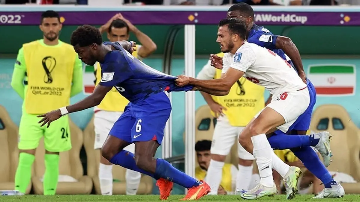 نظر کارشناس داوری درباره گل آفساید آمریکا و پنالتی ایران