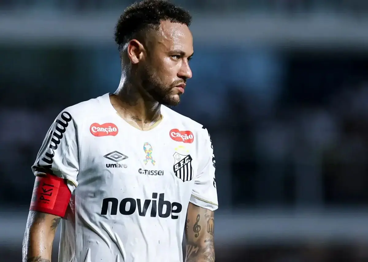 نیمار زیر تیغ جراحی رفت