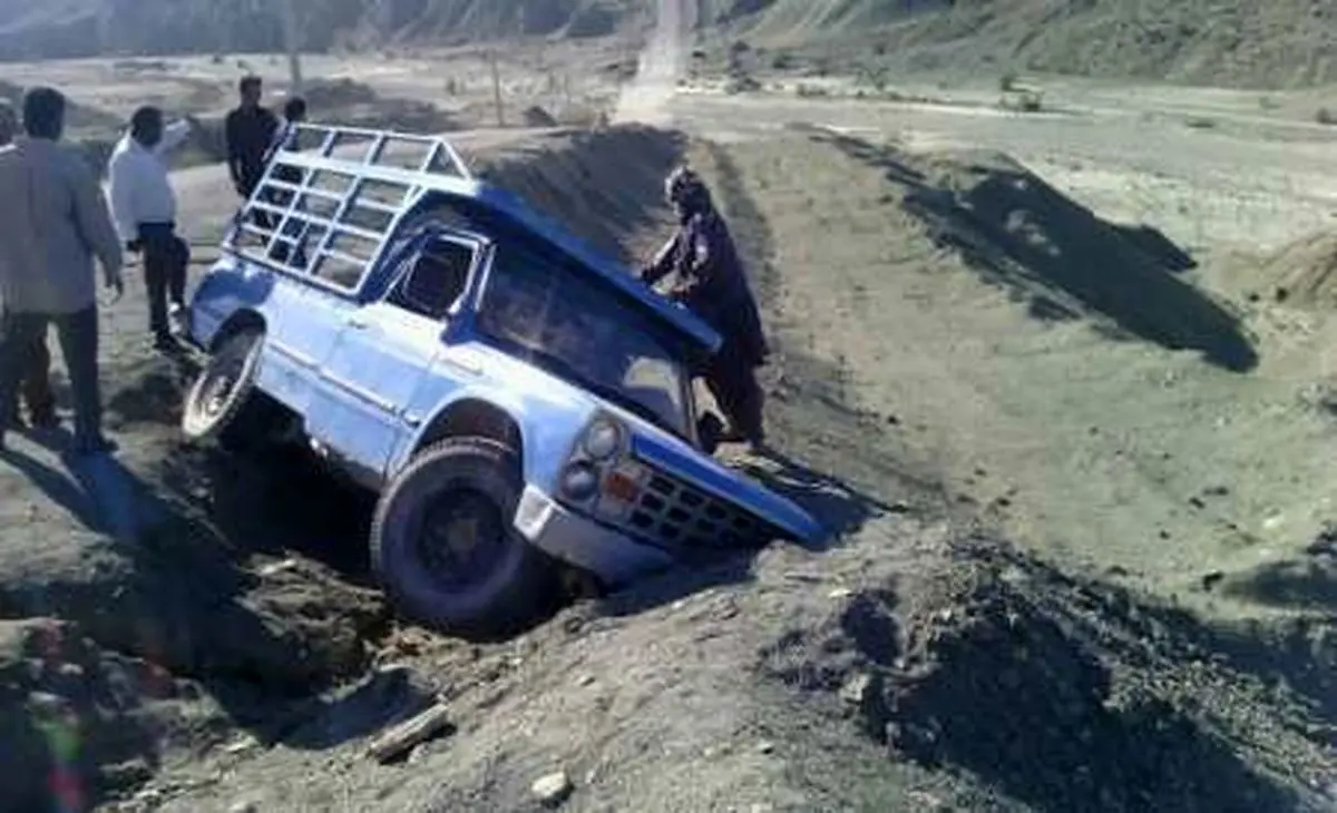 واژگونی نیسان حامل دانش آموزان در بشاگرد هرمزگان