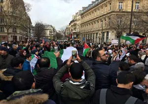 اعتراض گسترده کردهای فرانسه به حمله ترکیه