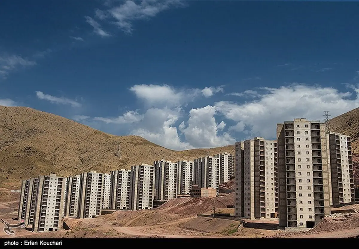  ۱۰۰ واحد مسکونی به مددجویان بهزیستی چهارمحال و بختیاری واگذار شد 