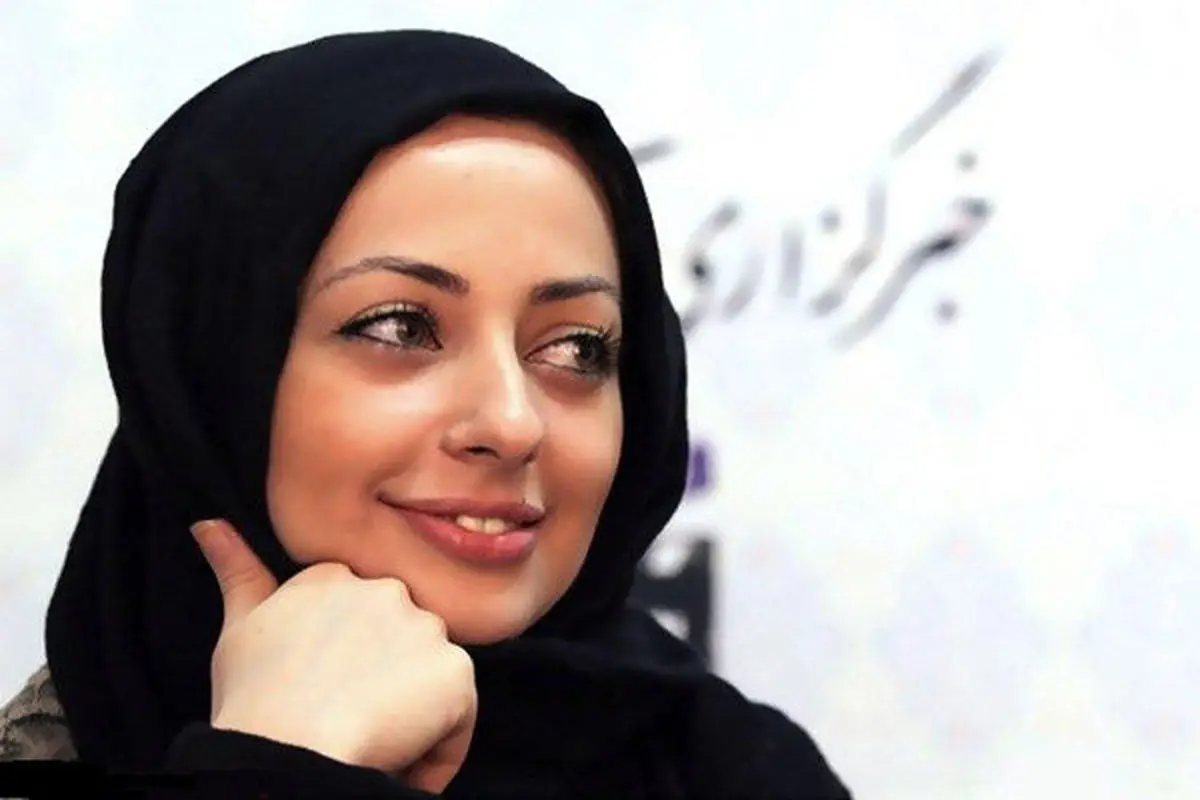 بازیگر زن پرحاشیه مجری شد