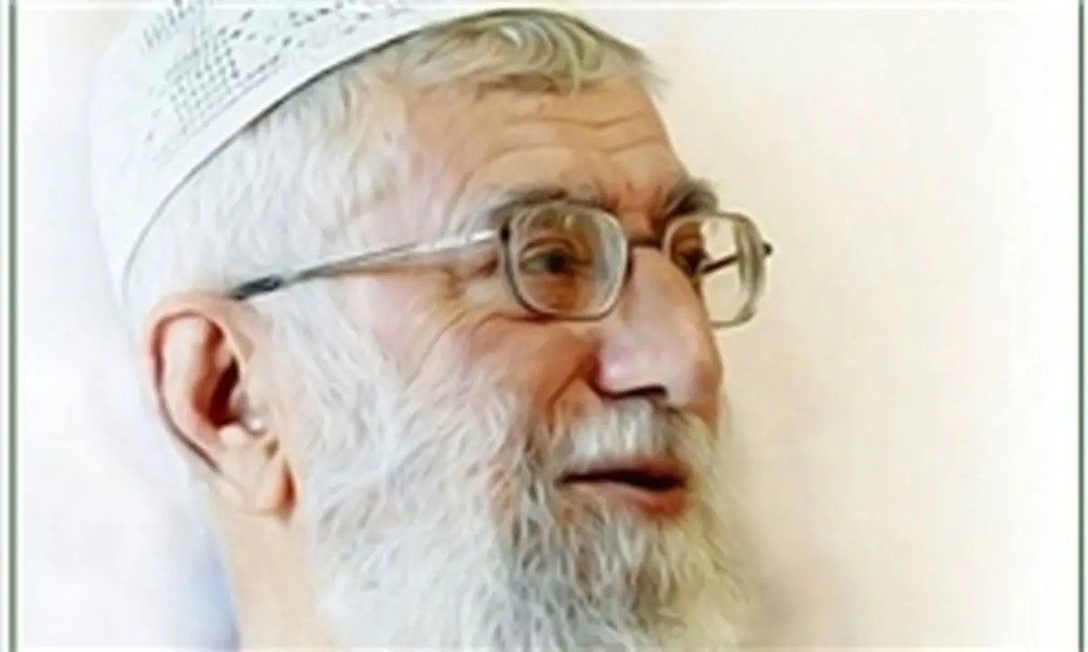 بازتاب عمل جراحی رهبر انقلاب در میان کاربران خارجی شبکه‌های اجتماعی