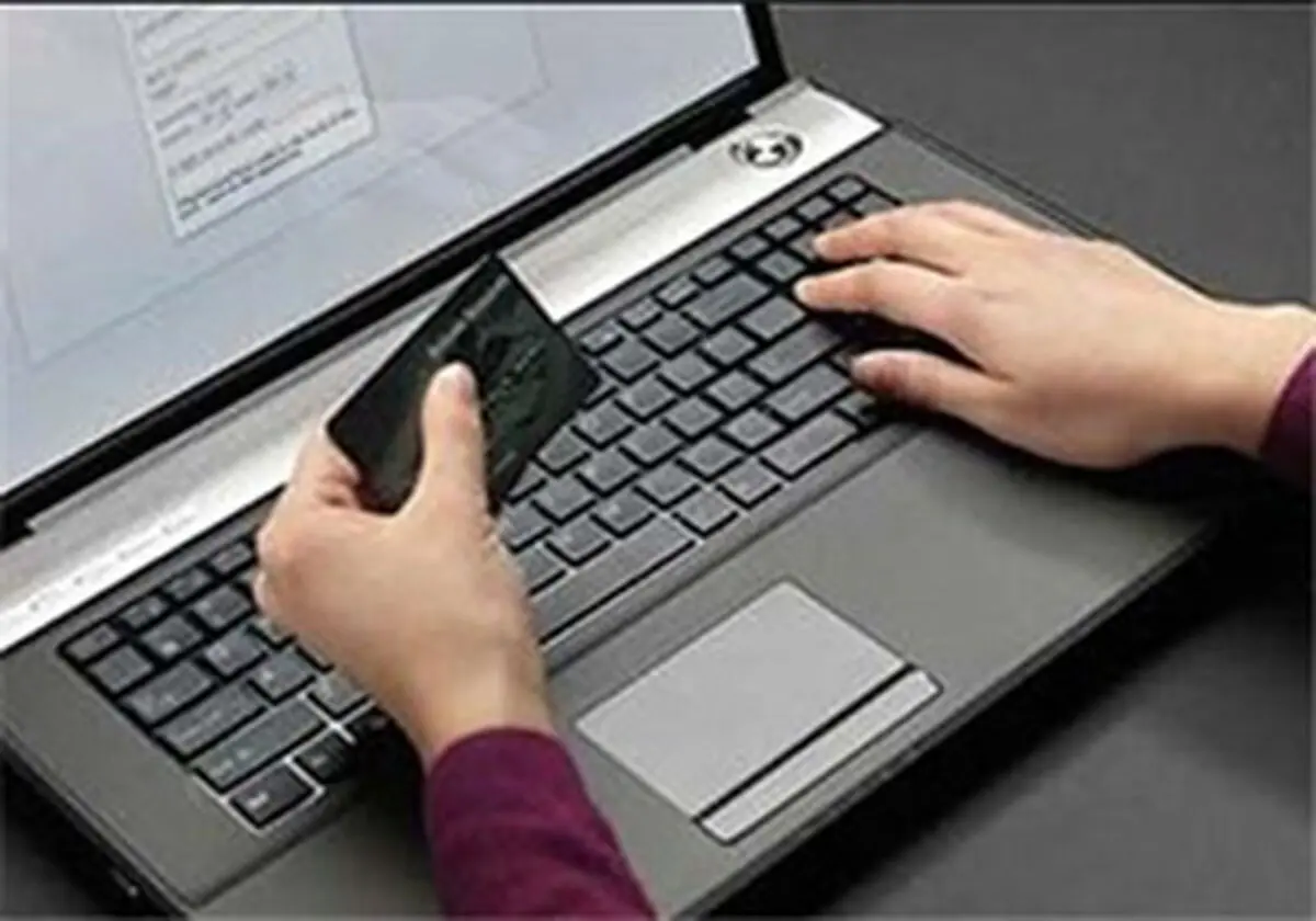
شارژ میلیونی تلفن همراه از حساب پدر
