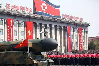 مراسم رژه نظامی در کره شمالی+تصاویر 