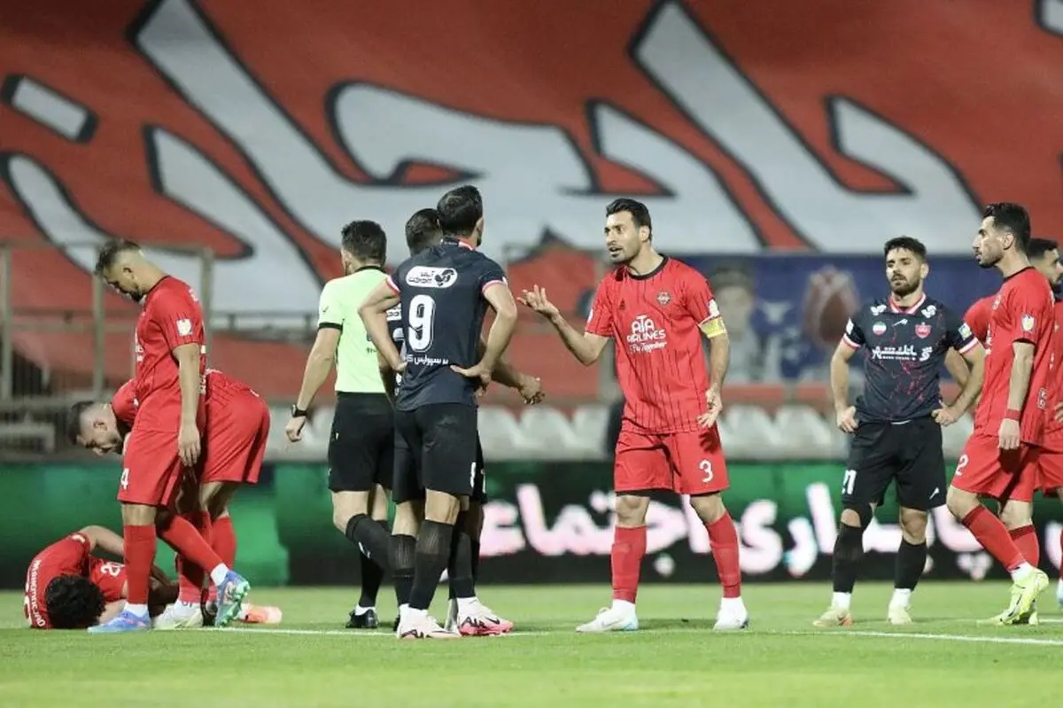 ساعت و روز بازی تراکتور و پرسپولیس مشخص شد
