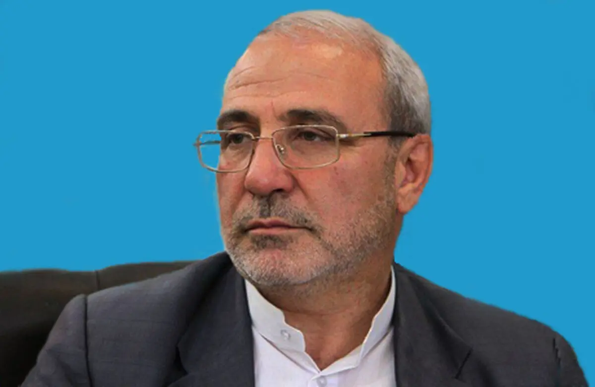 رئیس جمهور باید قیمت خودرو را به نفع مستضعفین حل کند