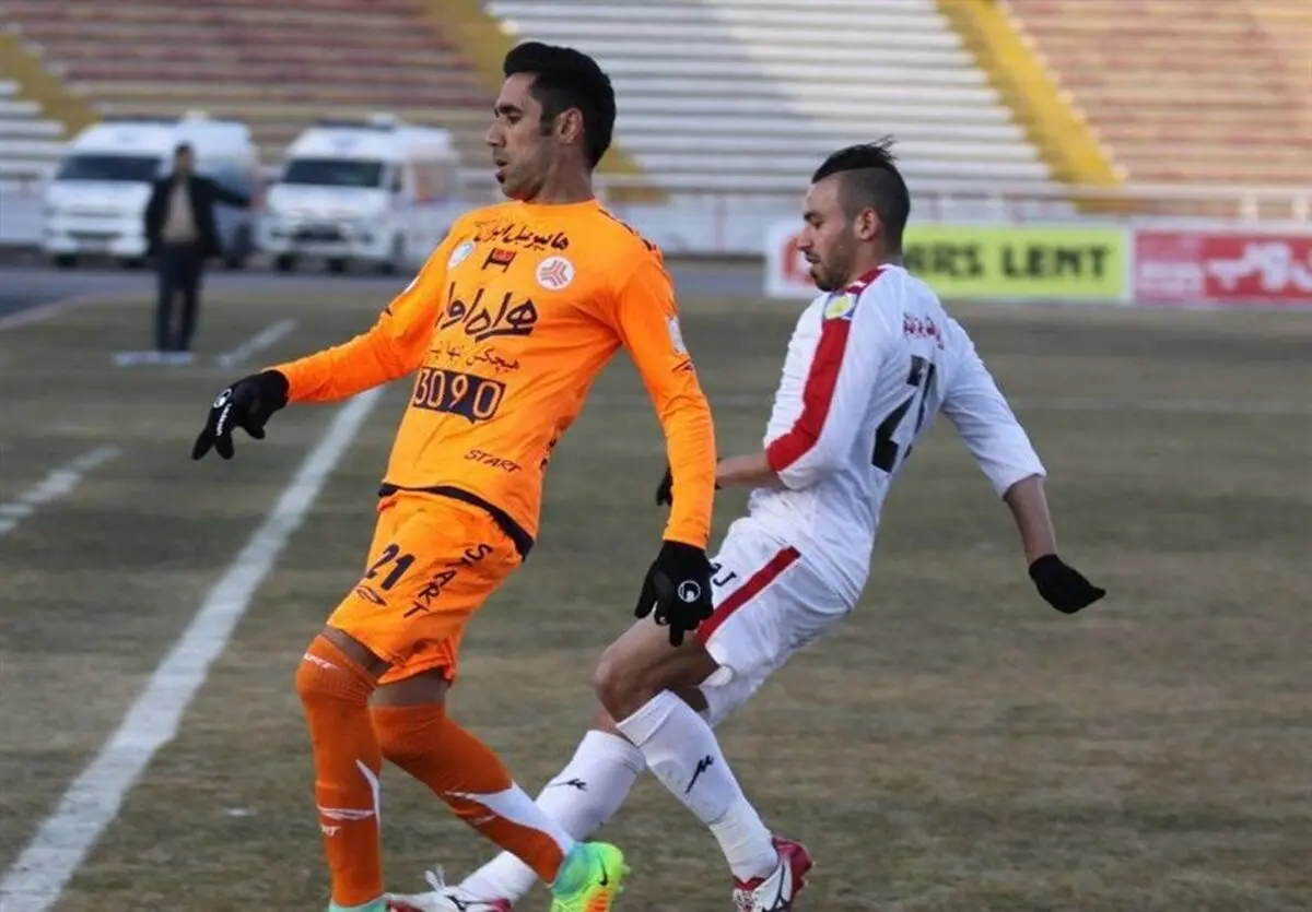 مدافع سایپا: قهرمانی حق پرسپولیس است