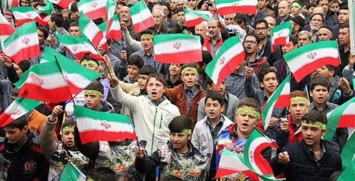 دانش‌آموز انقلابی، وارث فریاد فاطمی
