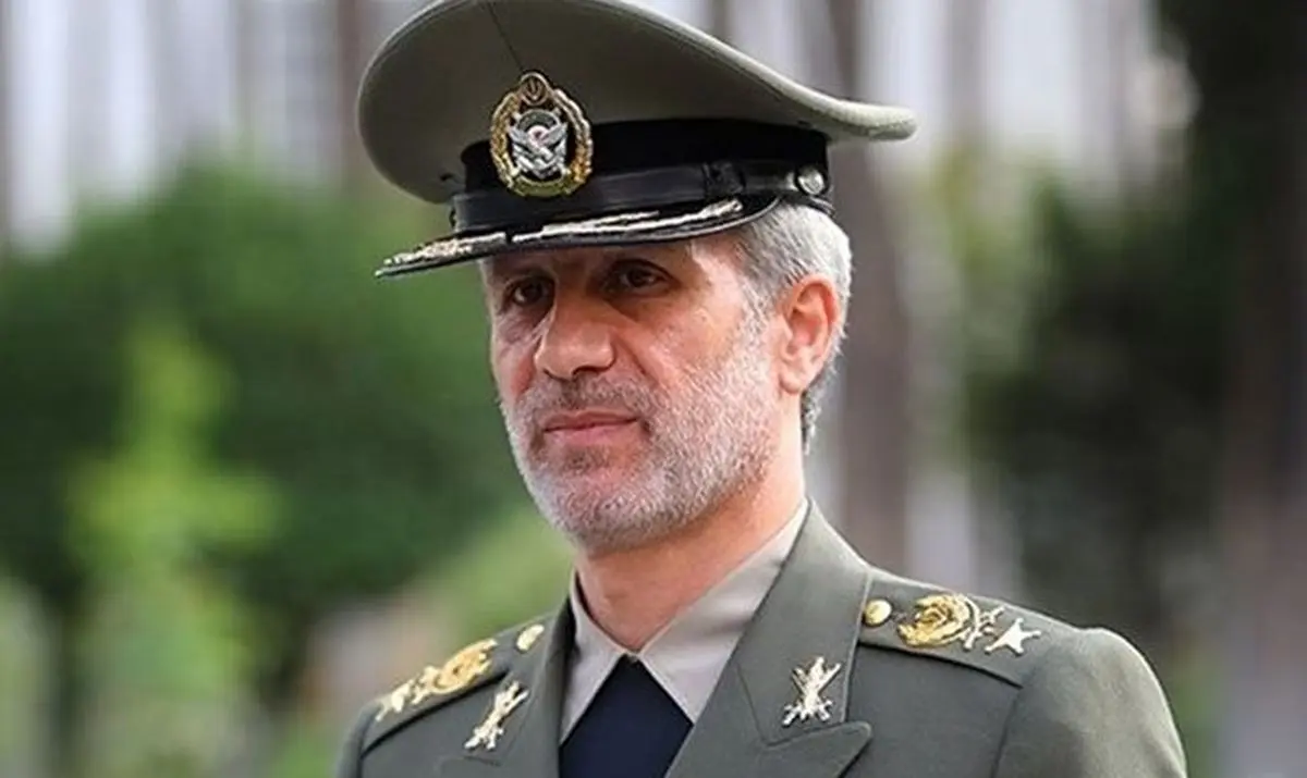 وزیر دفاع به سید حسن نصرالله تسلیت گفت