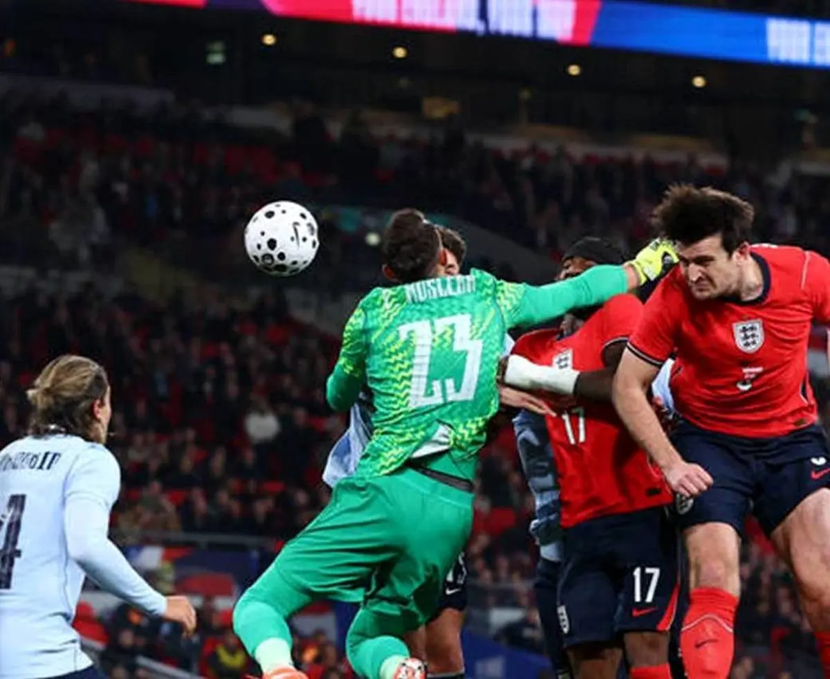 خلاصه بازی انگلیس 1-1 اروگوئه