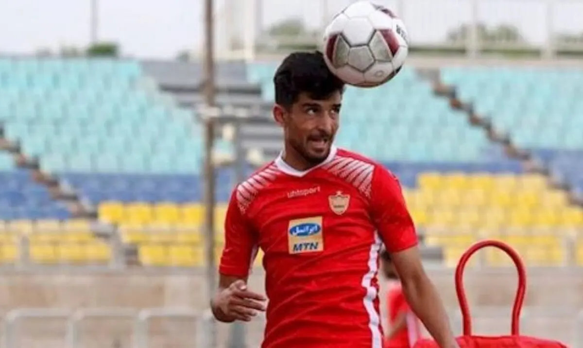 ستاره جوان پرسپولیس در انتظار تصمیم یحیی گل محمدی
