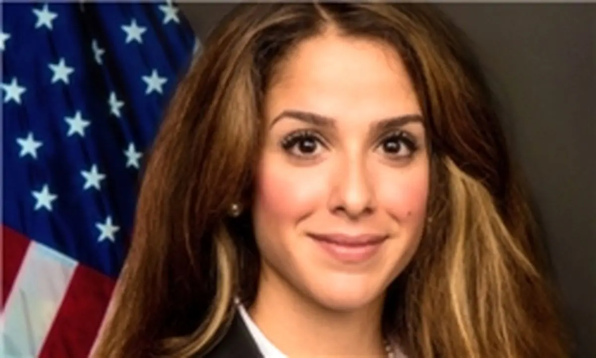کارمند ایرانی متهم شده به "عدم وفاداری به ترامپ" برکنار شد