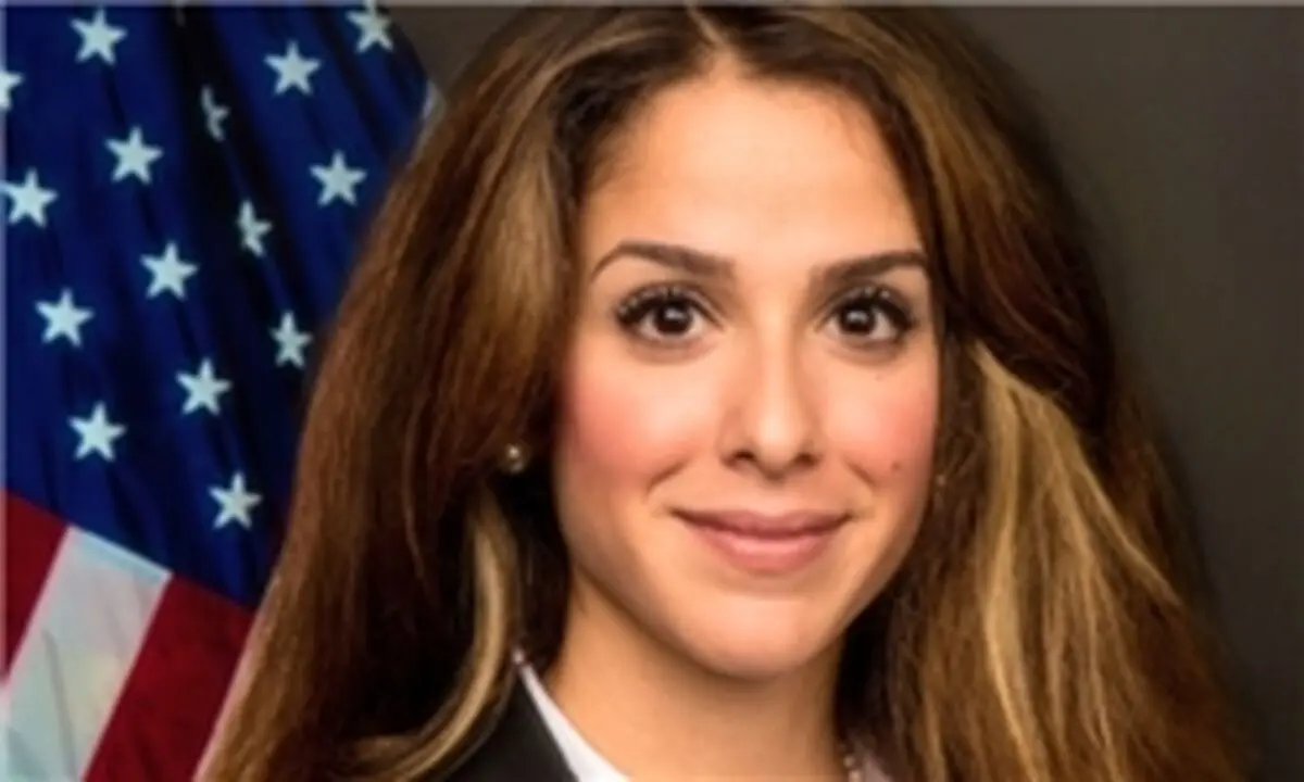 کارمند ایرانی متهم شده به "عدم وفاداری به ترامپ" برکنار شد