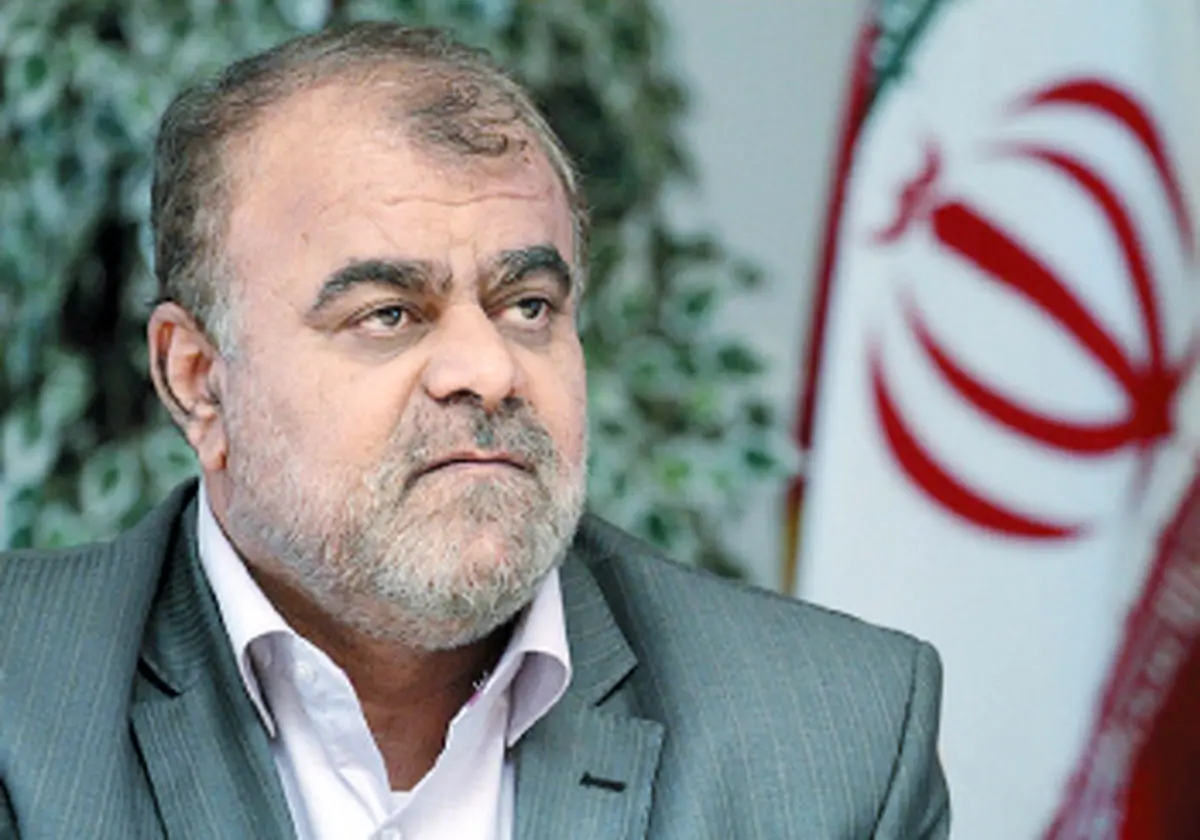 قاسمی: قرار نیست که به نفع کسی کنار بروم