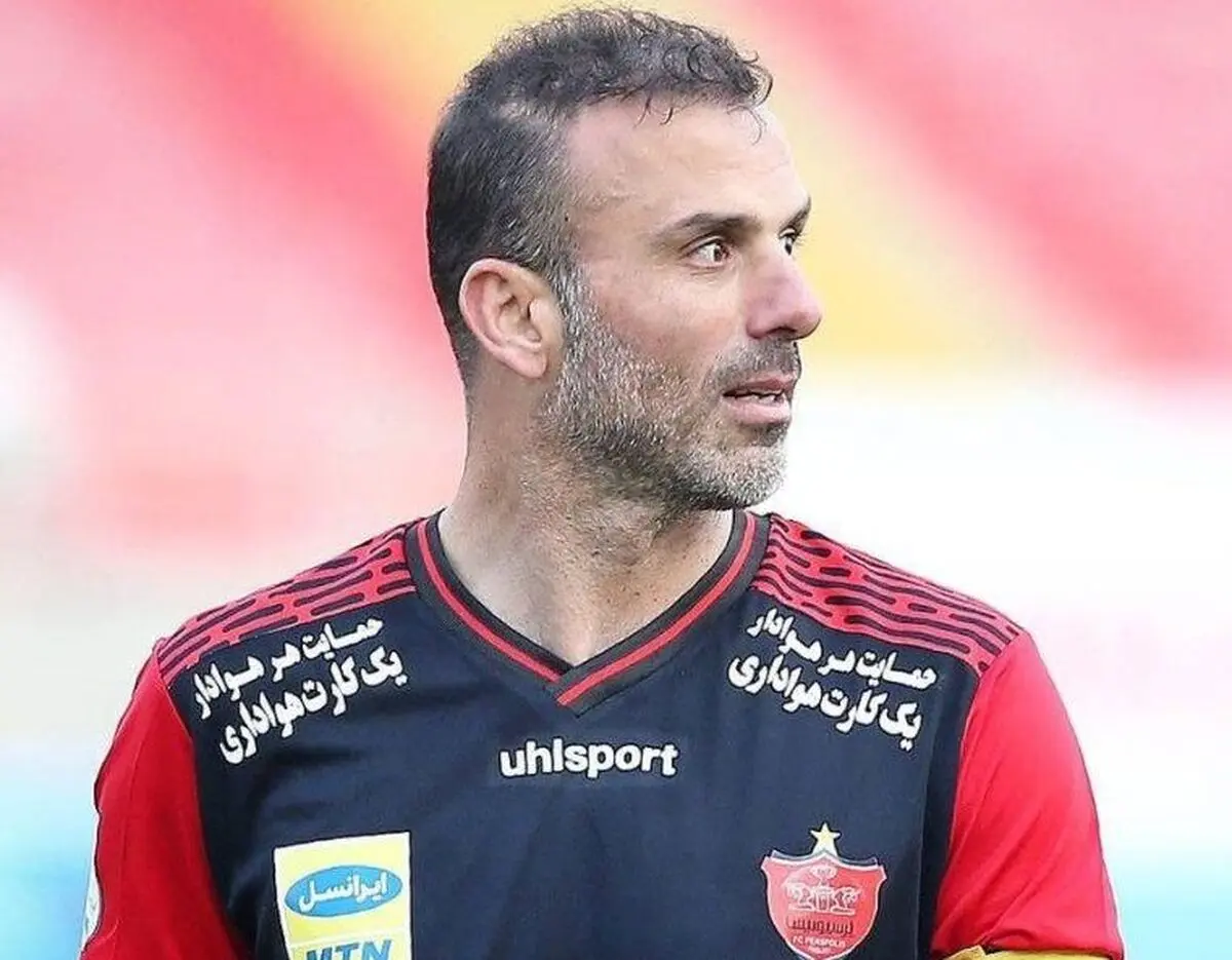 پیشنهاد غیرمنتظره تیم مطرح لیگ برتری برای کاپیتان 40 ساله پرسپولیس
