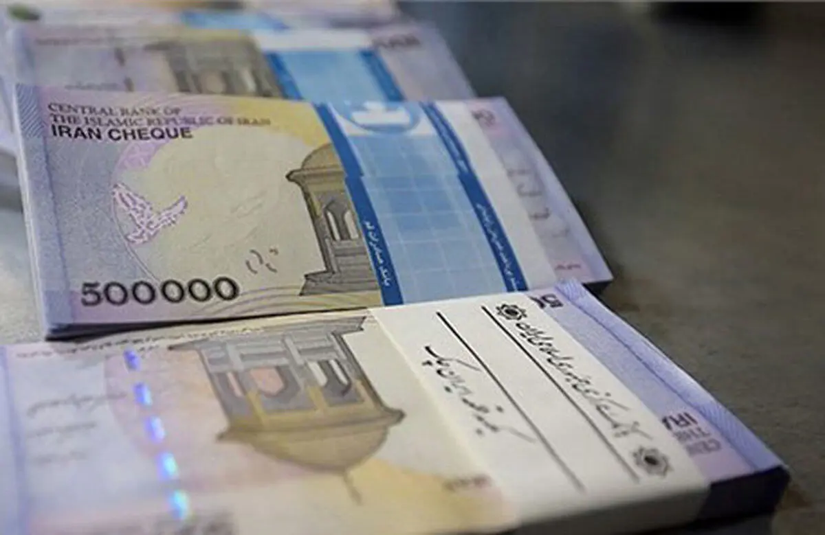 ارزش پول ملی را از واقعیت‌های اقتصاد جدا کرده‌ایم