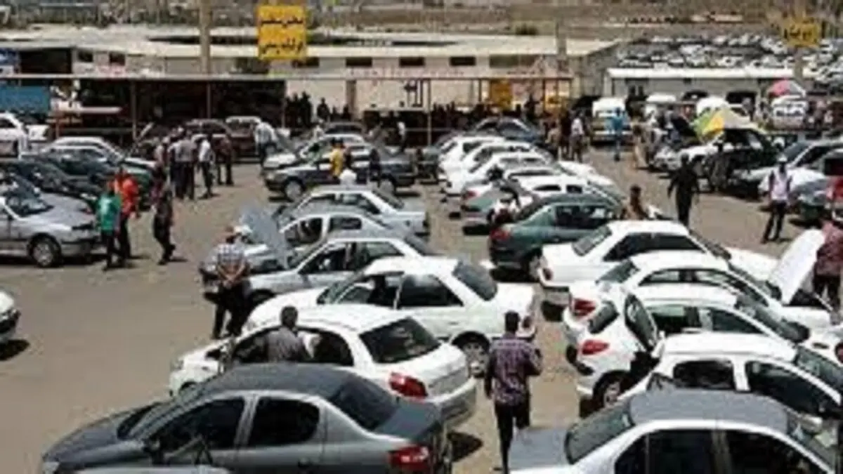 
قیمت خودرو در بازار آزاد در سوم اردیبهشت ۱۴۰۱
