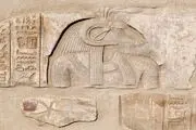 موشه دایان آثار باستانی مصر در صحرای سینا را به سرقت برد
