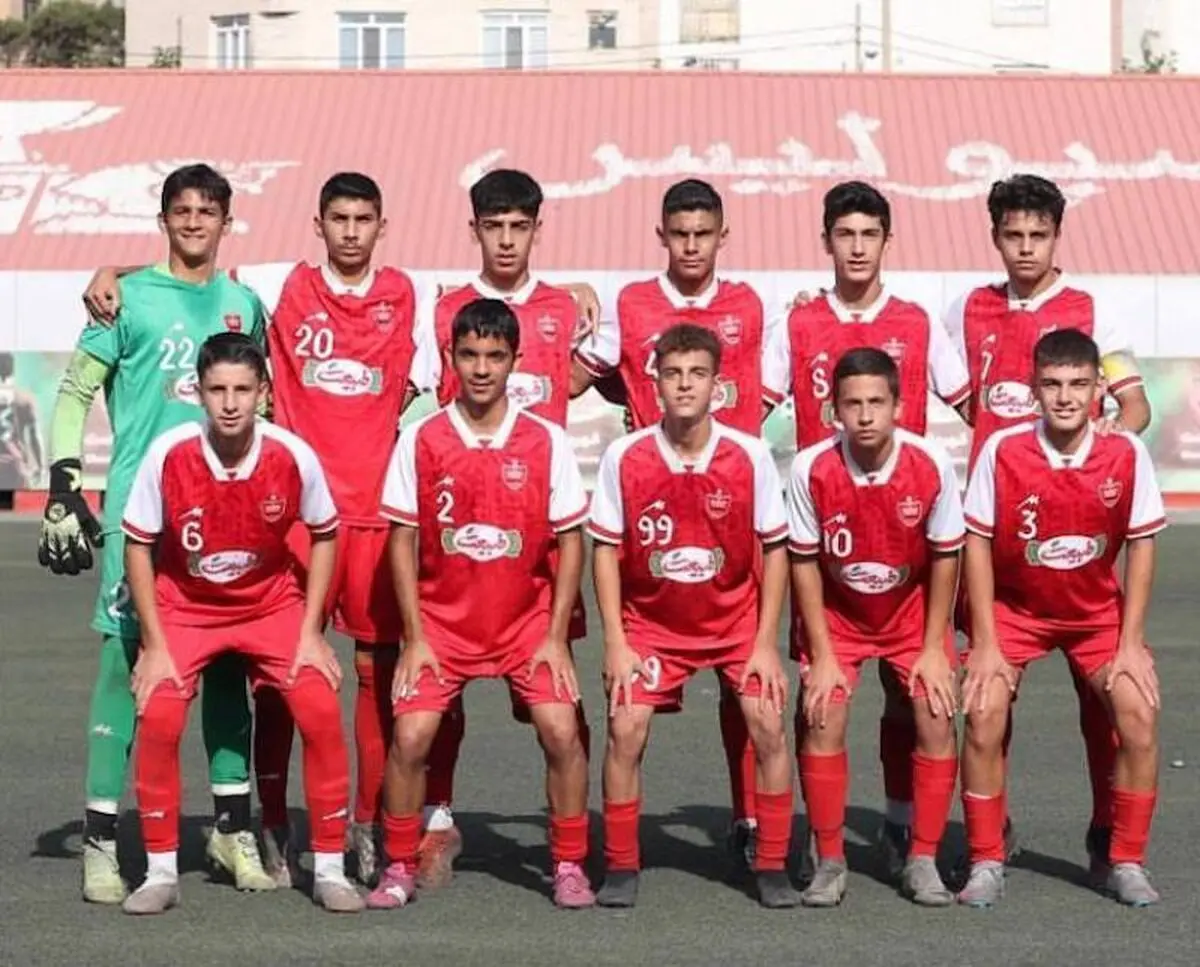 
حمله سارقان به تیم پرسپولیس
