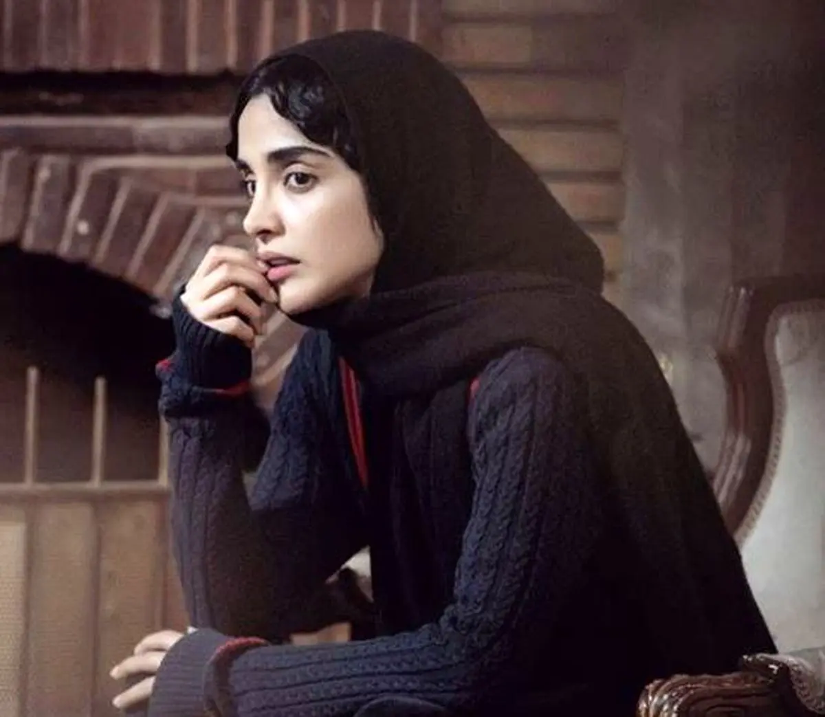 نیمرخ پنهان الهه حصاری /عکس