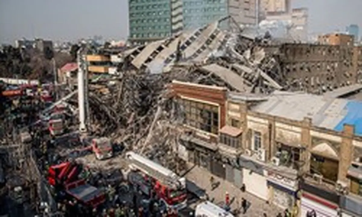 تصویر بودن و نبودن ساختمان پلاسکو در یک زاویه 
