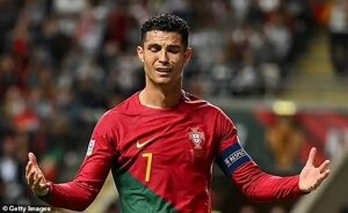 
کاسانو خطاب به رونالدو: باید خداحافظی کنی!
