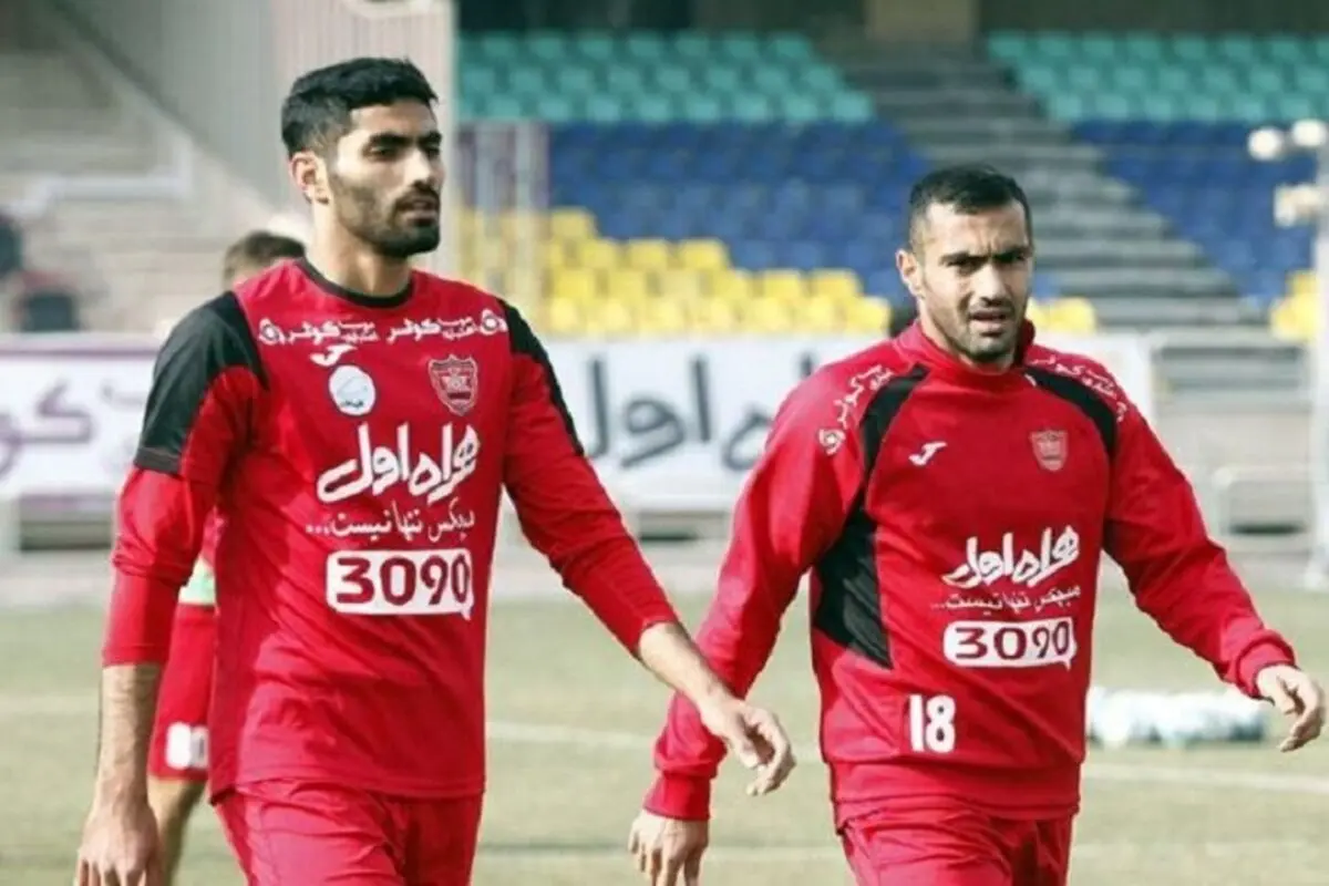 دو بازیکن مازاد پرسپولیس به باشگاه رفتند