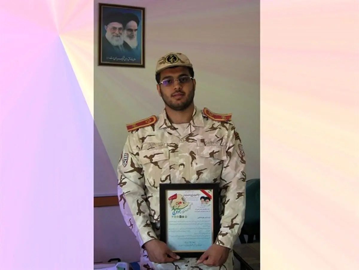انتشار دو مجموعه شعری به نام عروج از سرباز نمونه کشوری