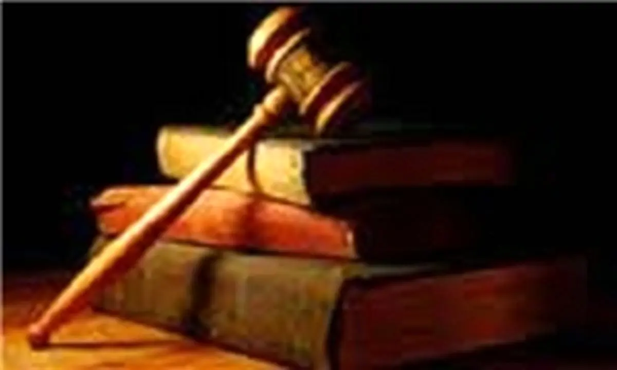 عکسهایی را که حیدریفر مدعی ارائه آنها به دادگاه شده، ندیدهام