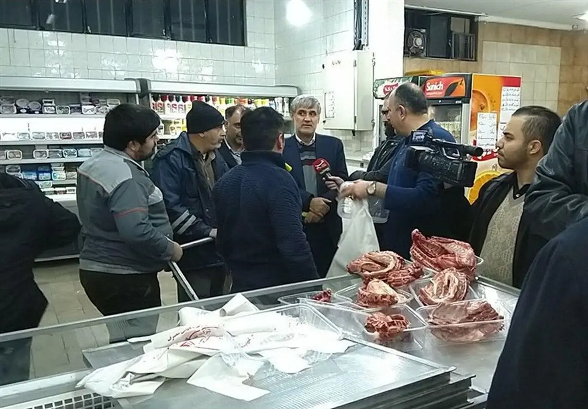 کشف مقادیری گوشت‌های تنظیم بازاری، در یکی از فروشگاه‌های متعلق به جهاد کشاورزی