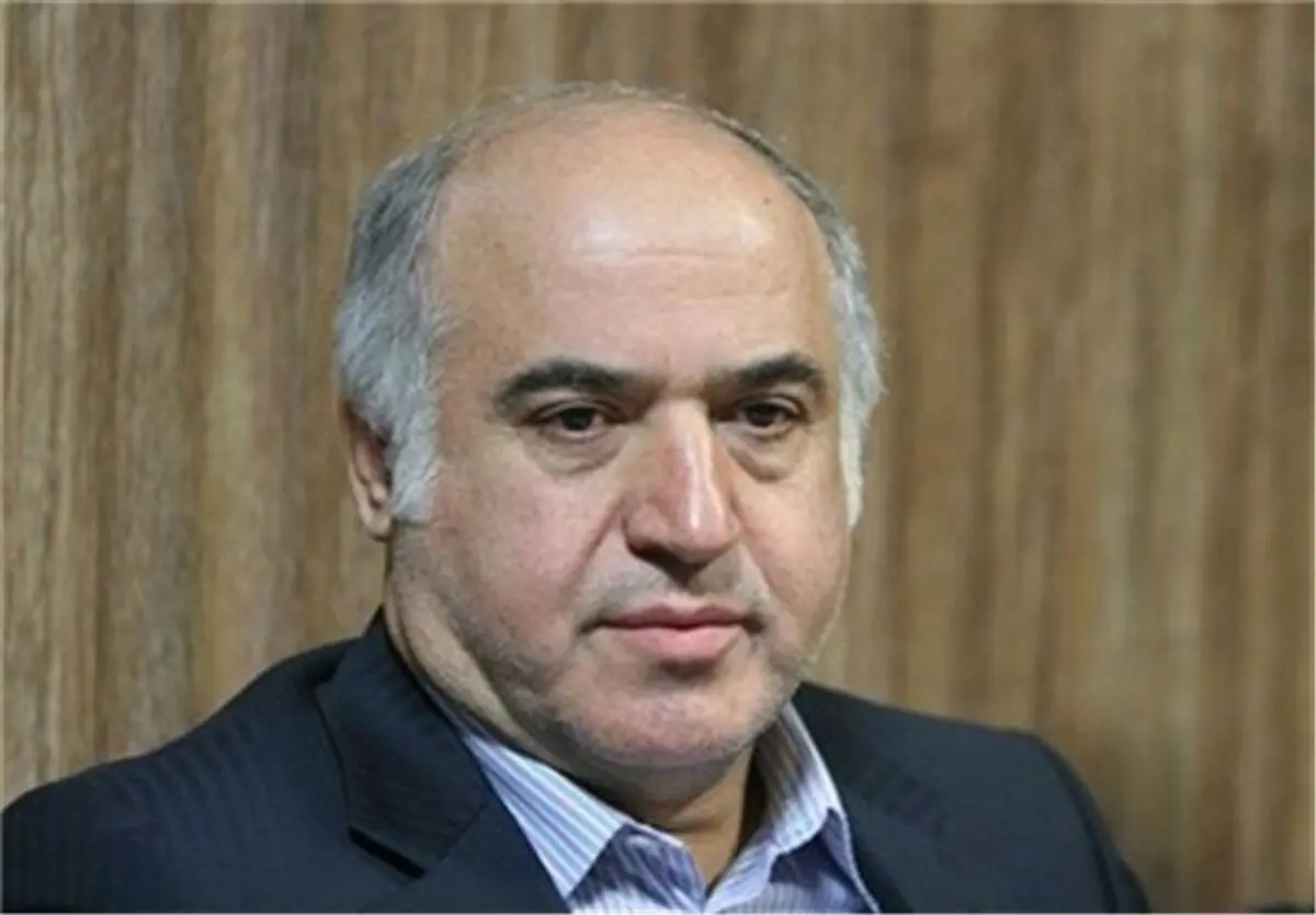 تدبیر بانک مرکزی موجب تعادل در بازار ارز شده و دست سوداگران را کوتاه می‌کند