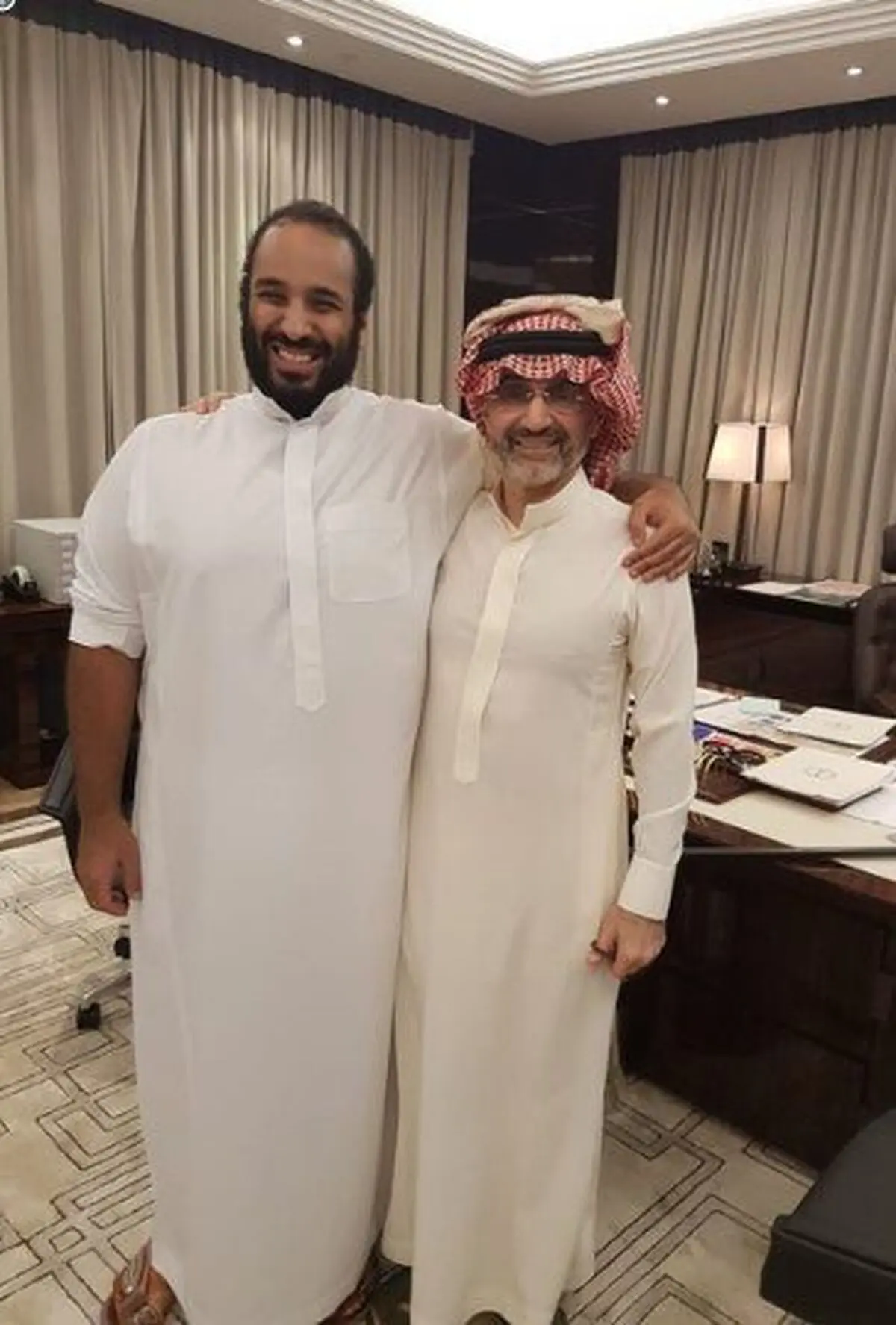 نخستین تصویر ولید بن طلال در کنار بن سلمان پس از آزادی
