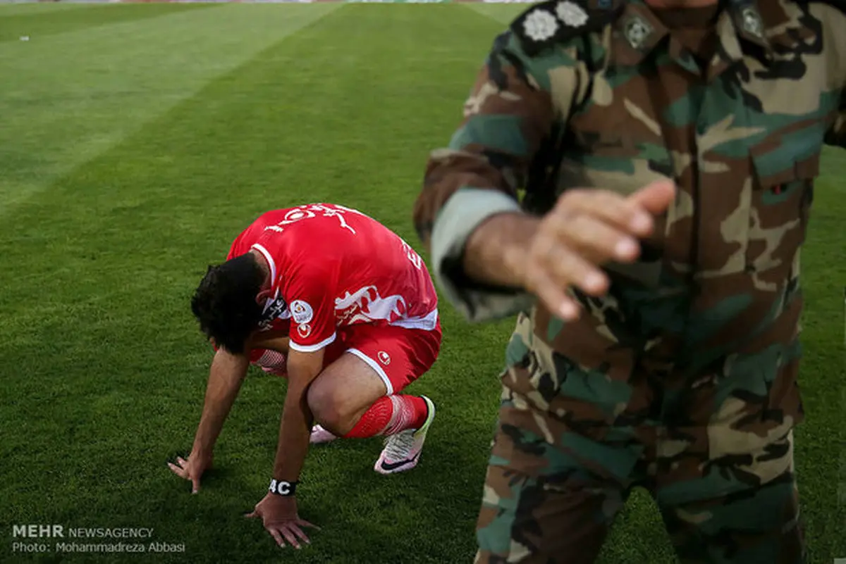 دست های پشت پرده قهرمان نشدن پرسپولیس را بشناسید!