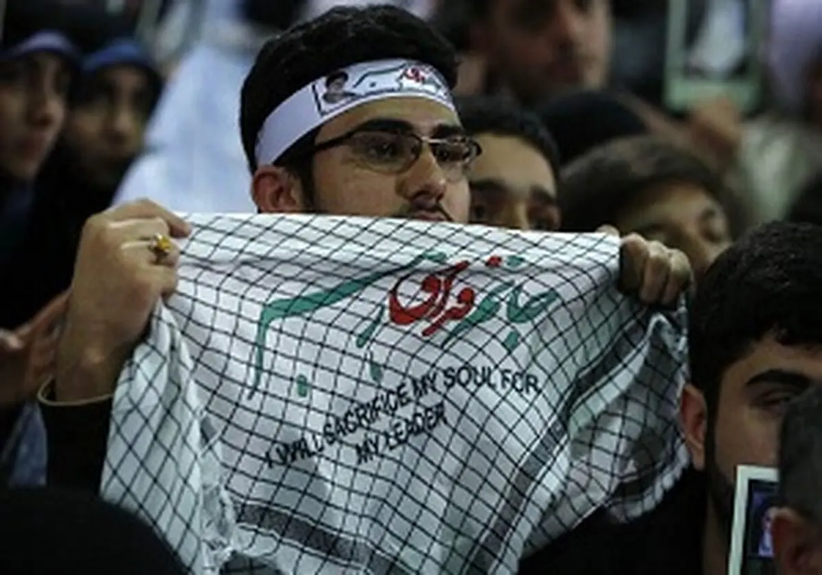 دیدار بار اولی ها با رهبر معظم انقلاب در 19 دی95
