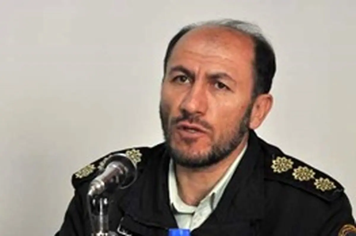 اقدام فداکارانه مامور راهور اصفهان در نجات دختر
۲ساله
از مرگ