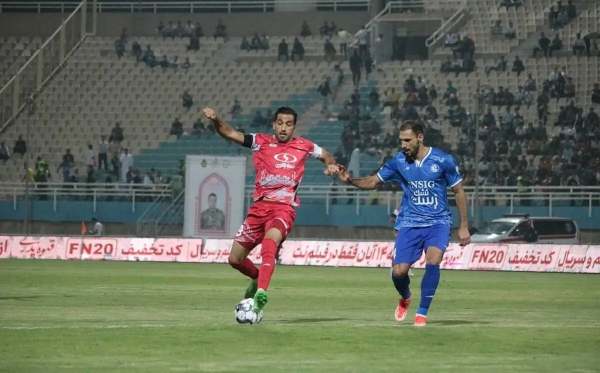 رودنیل: داور باید خودش برای پرسپولیس پنالتی می گرفت 