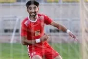 مهاجم پرسپولیس در بلاتکلیفی