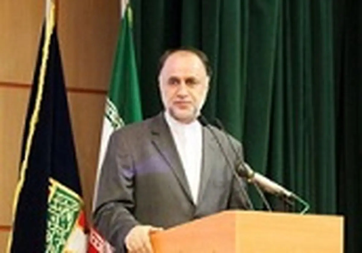 حاجی بابایی به اهمیت تجهیز مدارس پی برد
