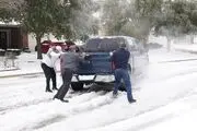 بی‌توجهی تد کروز به مردم گرفتار در سرمای مرگبار تگزاس+ فیلم